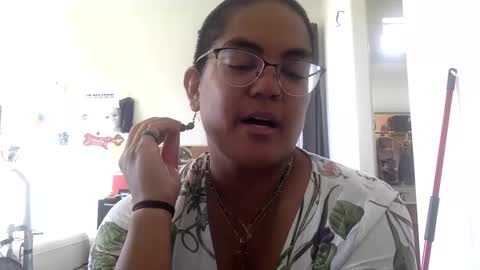 Snapshot of emmmers48 chatting on February 16, 7:05 pm Emms online show from February 16, 7:05 pm