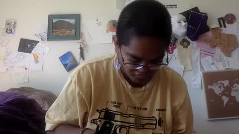 Snapshot of emmmers48 chatting on February 22, 8:20 pm Emms online show from February 22, 8:20 pm