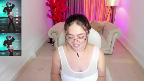 Emmy Walker online show from March 1, 5:16 pm