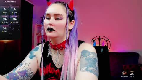 Emmy Bright     50  online show from December 5, 2:09 am