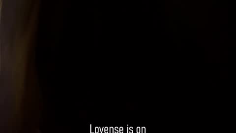 Snapshot of emmyleri chatting on November 28, 1:08 am Emmy online show from November 28, 1:08 am