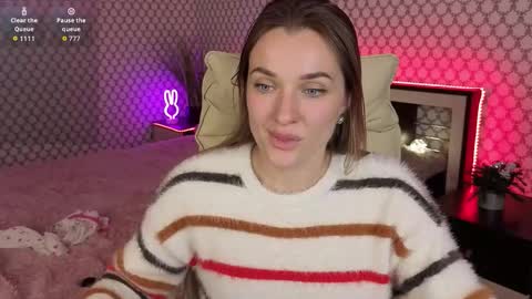 Emma online show from October 17, 9:17 pm