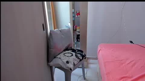 emperatriztapia online show from November 2, 7:27 pm