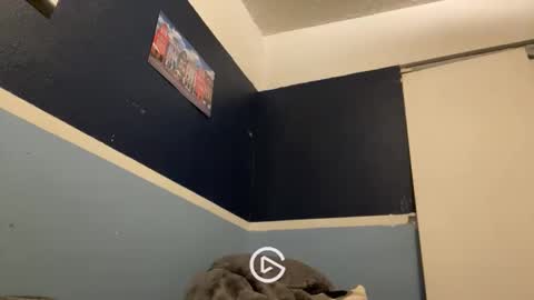 Snapshot of empereurcxliv chatting on February 7, 6:06 am empereurcxliv online show from February 7, 6:06 am