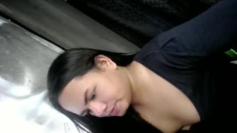 Snapshot of empressrheo chatting on February 23, 5:16 am empressrheo online show from February 23, 5:16 am