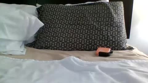 Snapshot of emy1713 chatting on November 25, 7:36 pm emy1713 online show from November 25, 7:36 pm