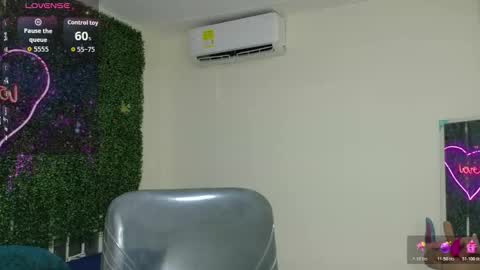 Emy online show from February 27, 8:09 pm