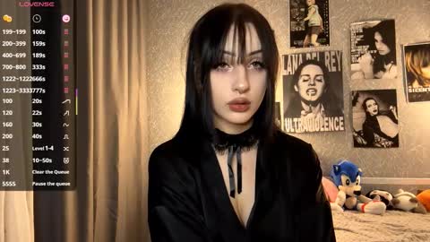 Snapshot of enasmelko chatting on November 26, 8:21 pm Amelia online show from November 26, 8:21 pm