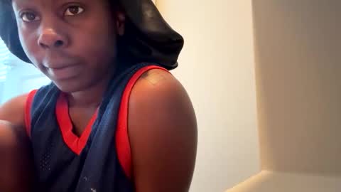 Enchantress online show from February 6, 10:24 pm