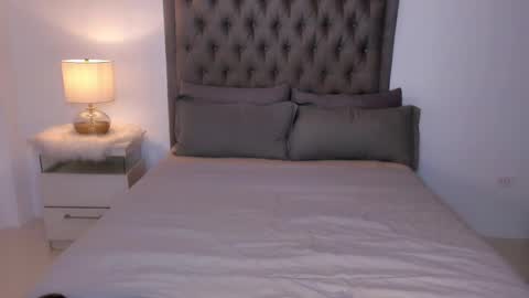 Snapshot of enchatressdixie chatting on December 29, 6:05 pm dixie online show from December 29, 6:05 pm