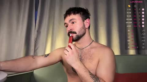 Snapshot of enen_glo chatting on October 31, 2:29 pm Enen online show from October 31, 2:29 pm