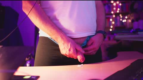 Snapshot of energybra chatting on December 19, 1:39 am uk online show from December 19, 1:39 am