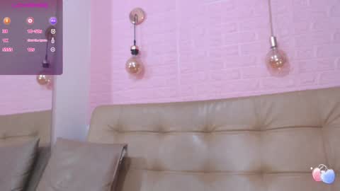 Snapshot of engel_devil chatting on January 4, 6:19 pm Engel online show from January 4, 6:19 pm