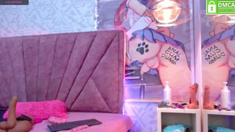 Snapshot of engel_devil chatting on January 22, 12:17 pm Engel online show from January 22, 12:17 pm