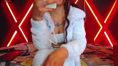 Snapshot of engel_devil chatting on October 18, 1:34 pm Engel online show from October 18, 1:34 pm