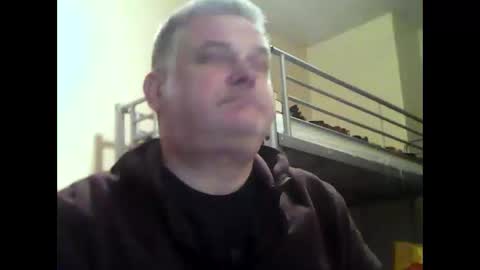 englishguysurrey online show from January 14, 5:07 pm