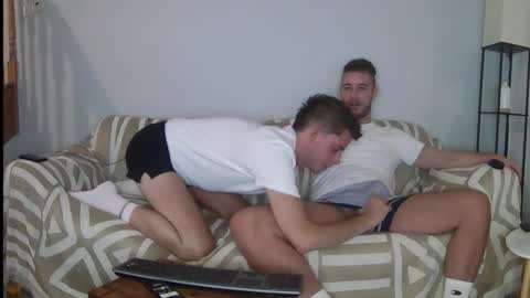 Englishladxxx online show from September 22, 10:56 pm