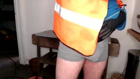 Snapshot of englishshyguyuk chatting on November 20, 2:28 pm englishshyguyuk online show from November 20, 2:28 pm