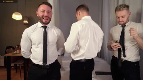 Snapshot of enjohnny chatting on September 27, 3:17 pm Johnny online show from September 27, 3:17 pm