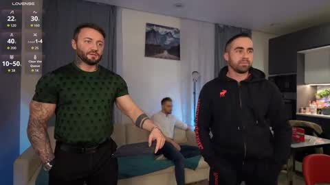 Snapshot of enjohnny chatting on October 26, 4:24 pm Johnny online show from October 26, 4:24 pm