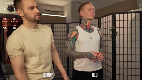 Snapshot of enjohnny chatting on November 6, 3:57 pm Johnny online show from November 6, 3:57 pm