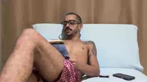 Snapshot of enjoythetrip chatting on December 13, 5:05 am Luke online show from December 13, 5:05 am