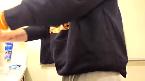 enjoywatching1793 online show from September 13, 8:03 am