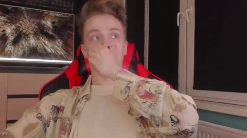 Enker online show from February 11, 6:24 pm