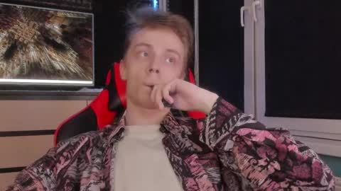 Enker online show from April 7, 5:13 pm