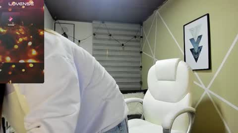 Enma clark online show from December 22, 4:09 am