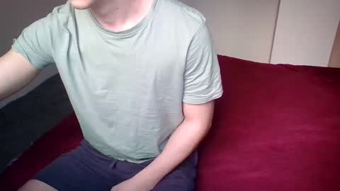 Snapshot of enoch98 chatting on February 25, 10:04 am enoch98 online show from February 25, 10:04 am