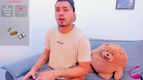 enrique online show from February 3, 12:36 pm