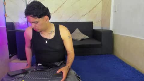 enrique online show from September 15, 12:38 pm