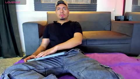 enrique online show from October 12, 12:59 pm