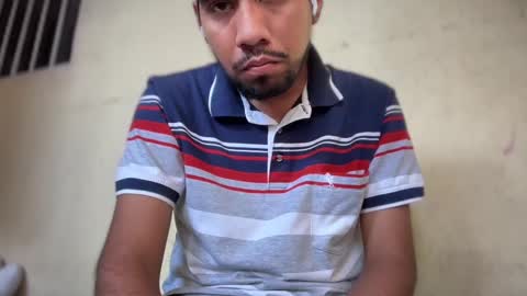 Snapshot of enriquegc197 chatting on February 9, 7:19 pm Enriquegc197 online show from February 9, 7:19 pm