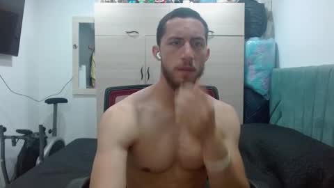 enzo_savage online show from November 28, 2:20 pm