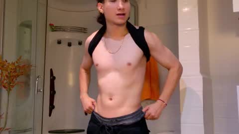 enzo_steel online show from January 8, 2:03 am