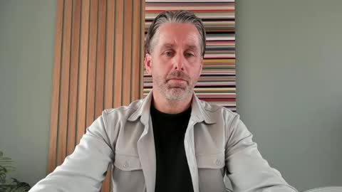 Enzos Massive Cock online show from April 15, 10:00 am