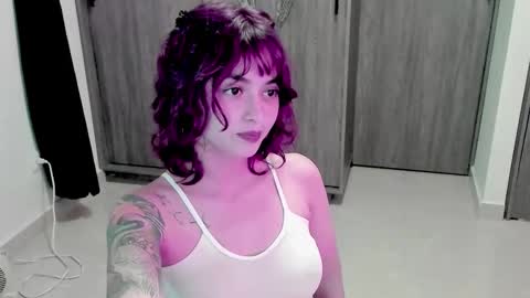 Snapshot of ephemeral_hot chatting on October 28, 10:01 pm Leyla online show from October 28, 10:01 pm