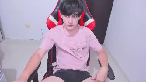 eren_tatakae online show from January 15, 2:38 am