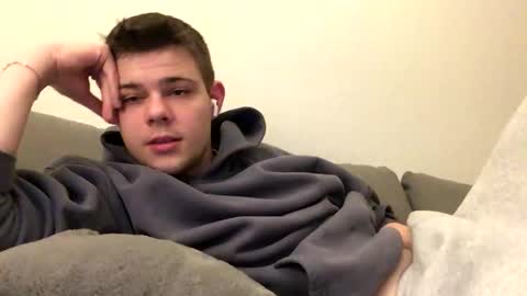 eric123754216 online show from December 5, 3:41 pm