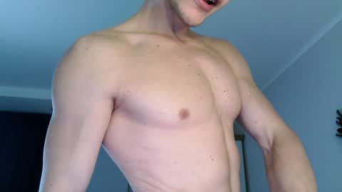 Eric Crush online show from December 9, 3:50 am