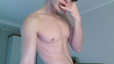 Eric Crush online show from January 8, 3:51 am