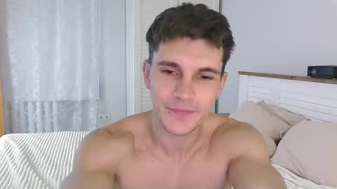 Eric Crush online show from September 17, 4:14 am