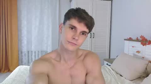 Eric Crush online show from October 15, 4:01 am