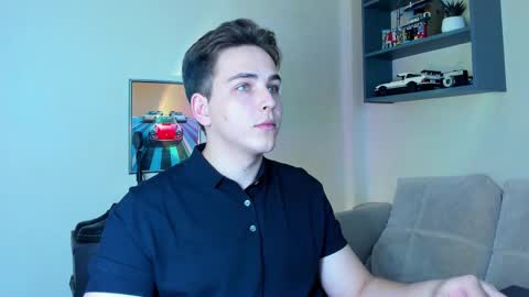 Snapshot of eric_ether chatting on September 30, 8:47 pm Eric online show from September 30, 8:47 pm