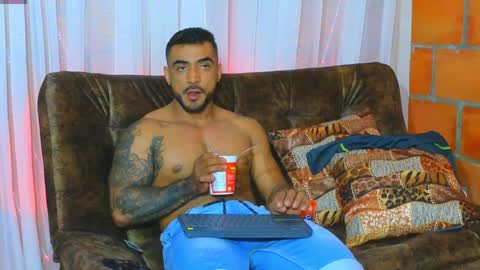 Brayan online show from December 15, 3:13 am