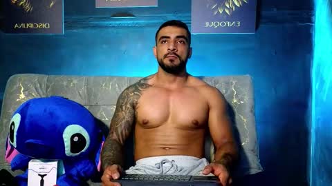 Brayan online show from November 4, 11:37 pm