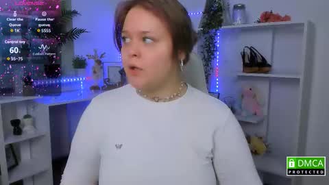 Snapshot of erica_love_ chatting on November 16, 6:30 am erica_love_ online show from November 16, 6:30 am