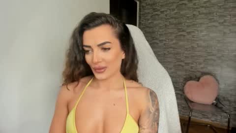 Riaaa online show from March 22, 7:50 pm